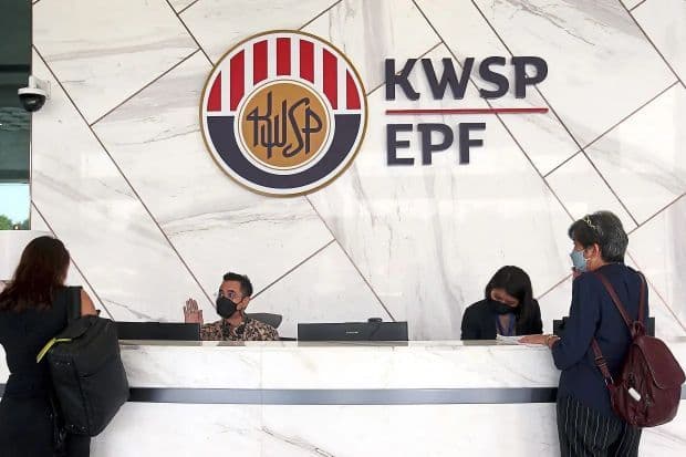 Nearly 40% of EPF members meet RM390,000 basic savings target, Parliament hears