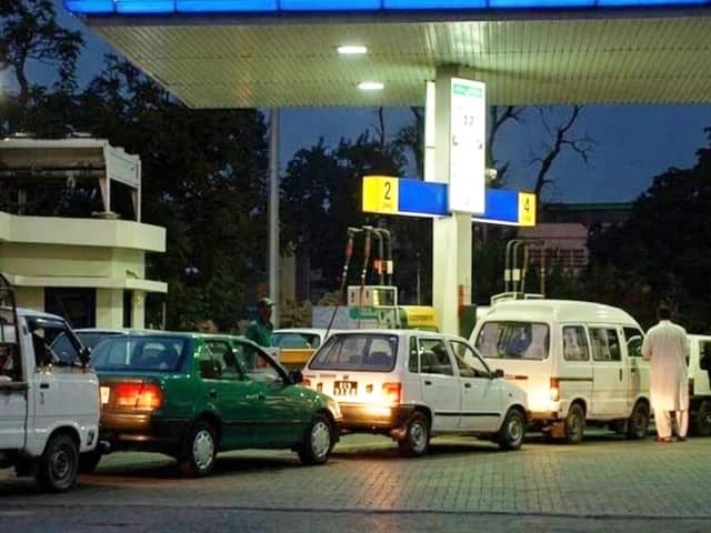 Sindh on high alert against fuel hoarding