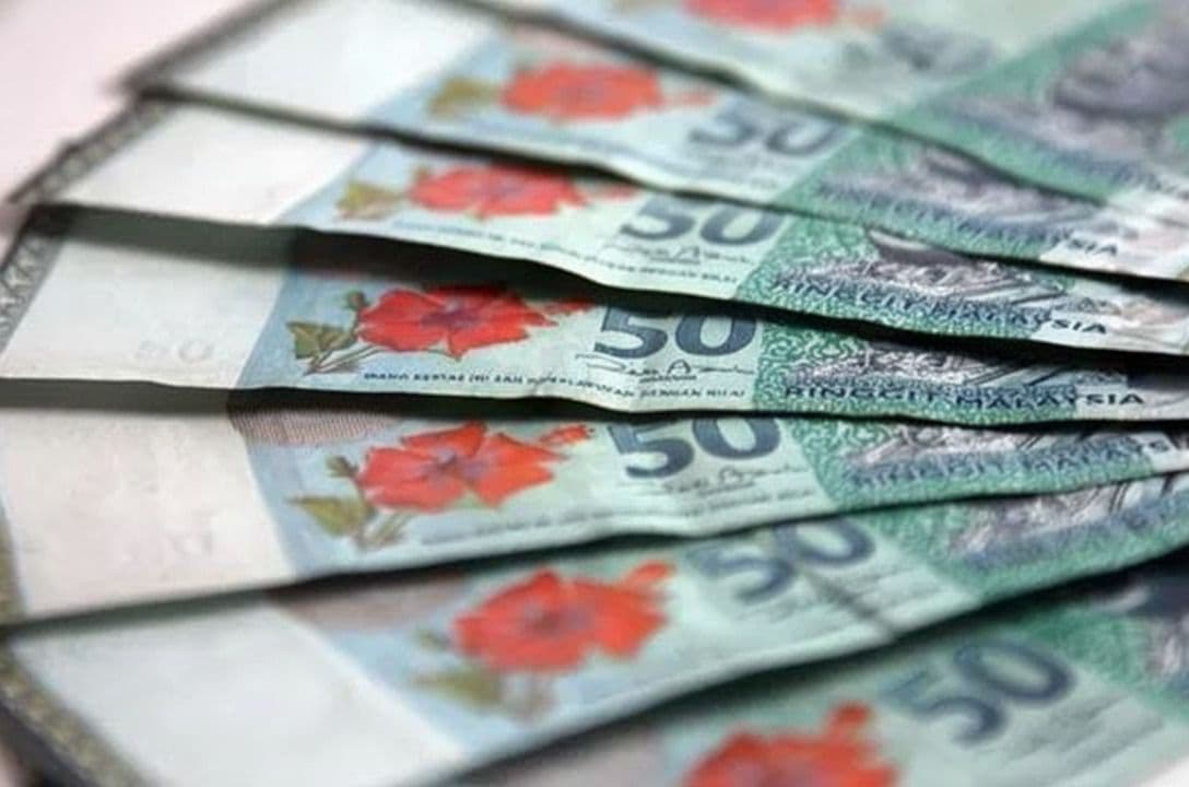 Ringgit opens higher against major currencies, flat vs US$