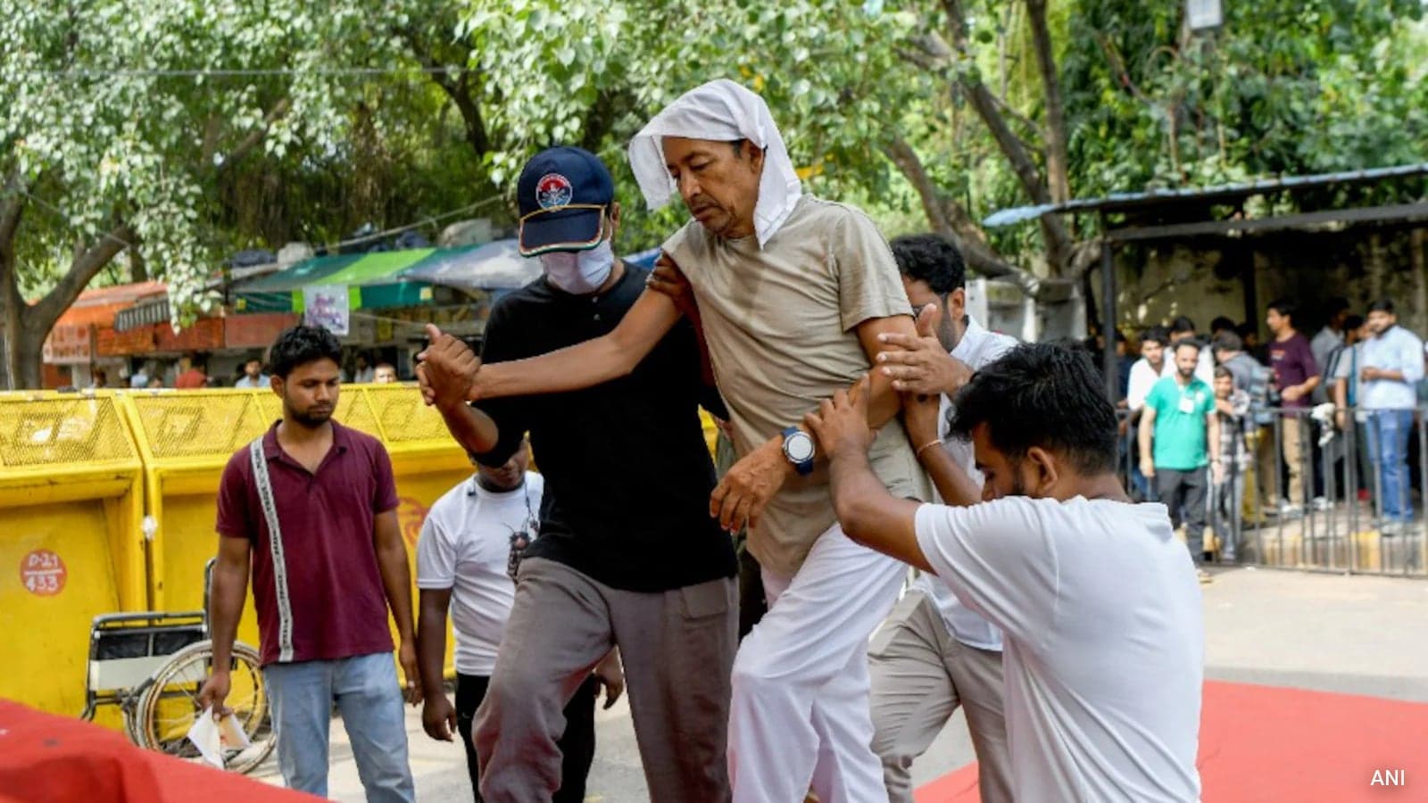 "May Die In 2 Days": Plea In Delhi High Court Seeks "Force-Feeding" Of Activist Sonam Wangchuk