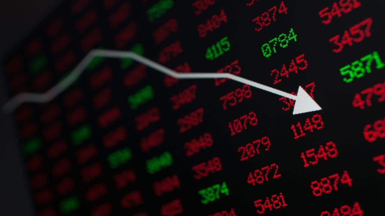 Nifty IT falls; Infosys, HCLTech, TCS among top losers as Q1 results loom, US Fed minutes revive rate worries