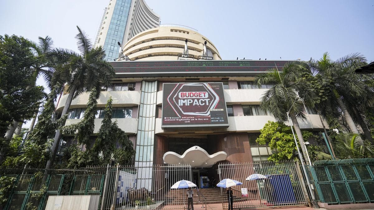 Markets rally for second day; Sensex jumps over 800 points