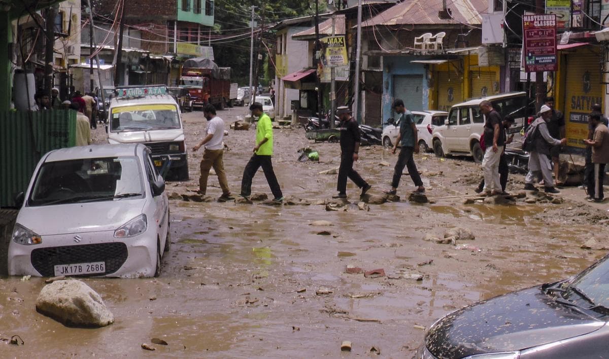 J&K: Flash flood, landslide hit Doda’s Thatri; NH-244 closed