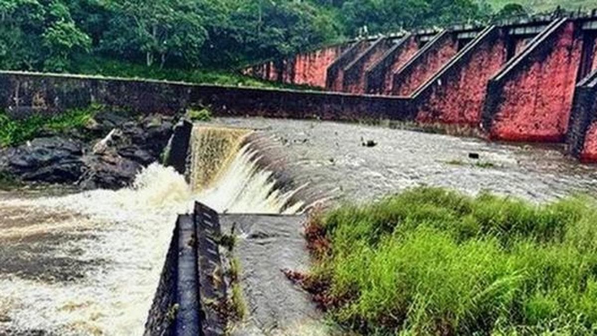 Water level in Mullaperiyar dam stands at 112.60 feet