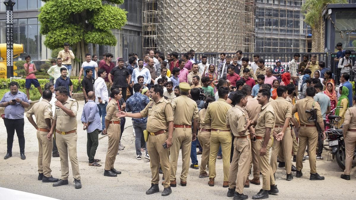 Body of 7-year-old girl found at under-construction mall in Ghaziabad; police detain suspects