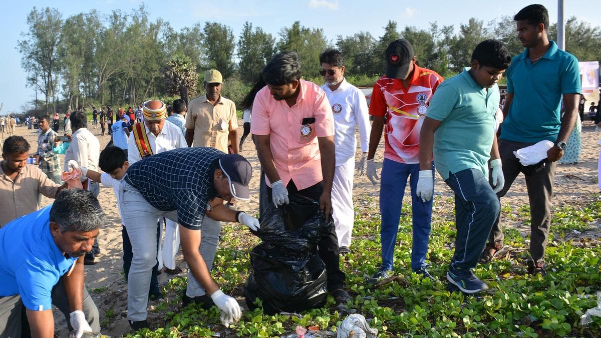 Over 300 volunteers clean Nagore Beach