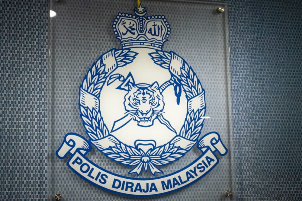 Police uncover suspected illegal e-waste facility in Bukit Tengah, 11 foreigners held