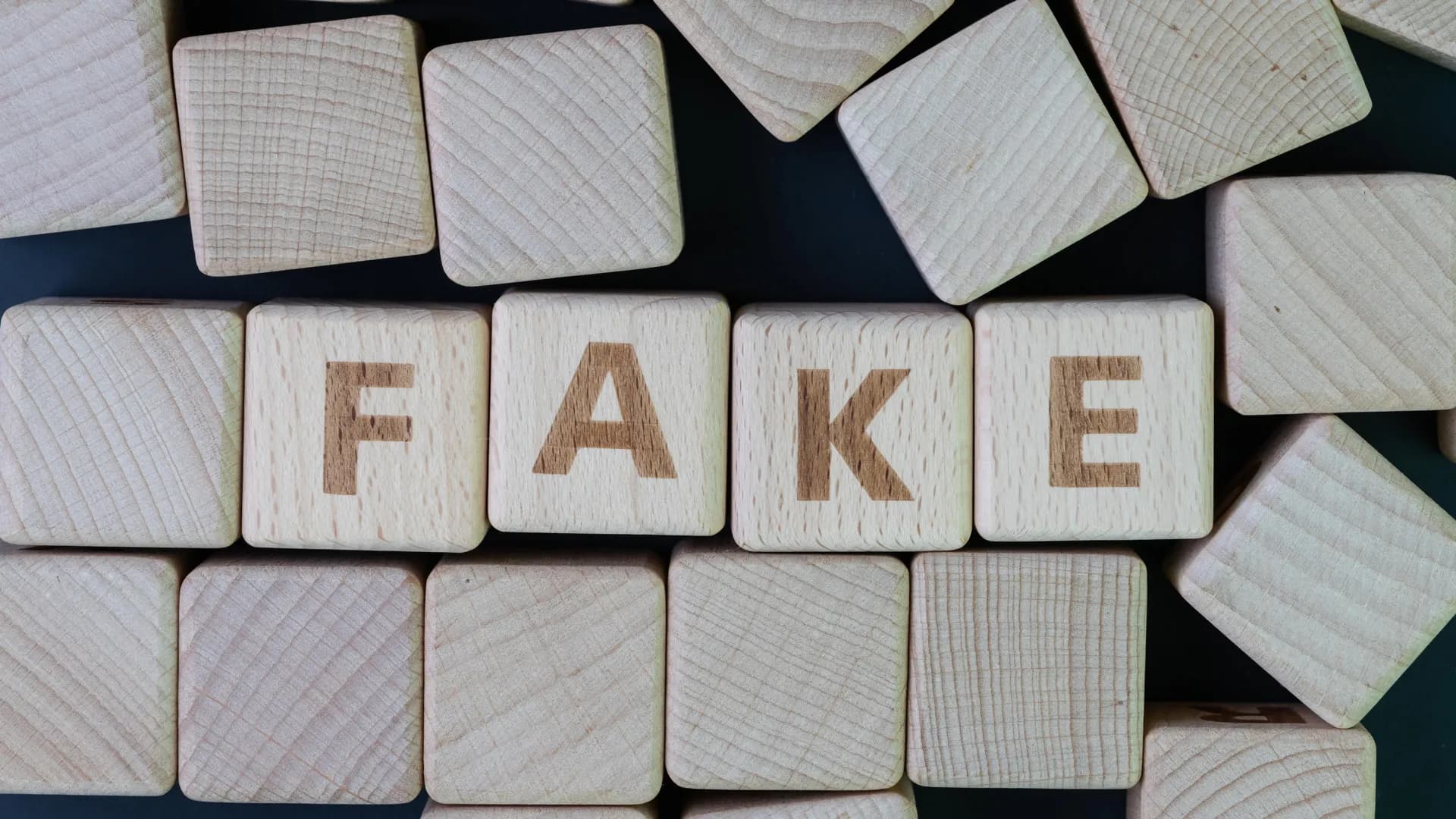 AI flags more than 250,000 suspicious cancer research papers